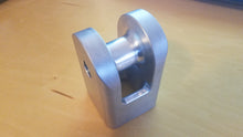 Load image into Gallery viewer, Soft Shackle Reciever Adapter, 2.5 Size